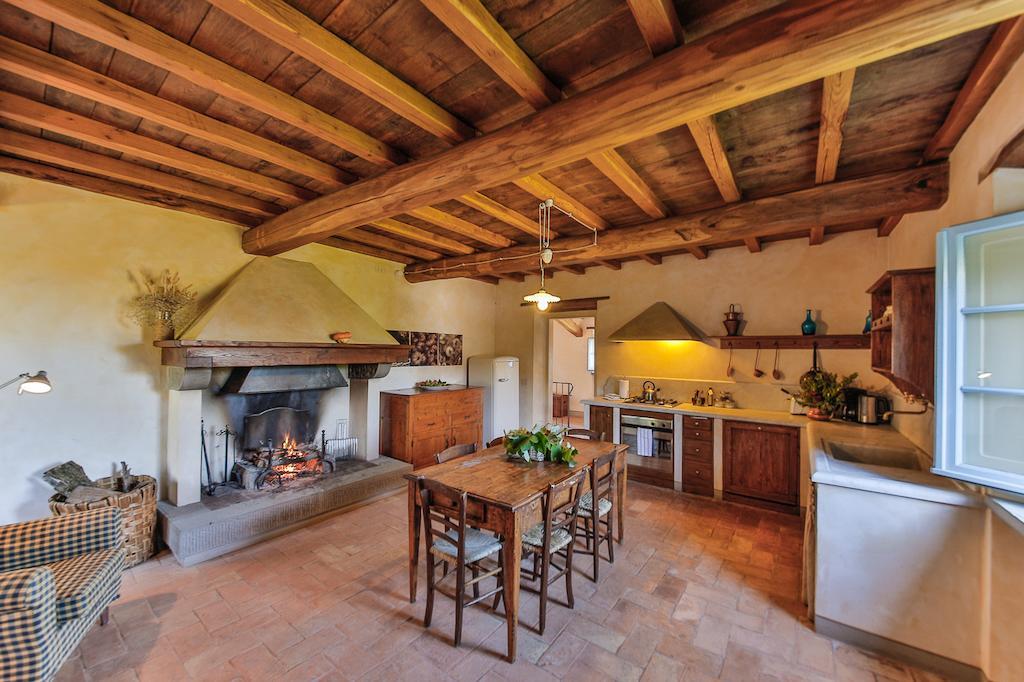 Odina Agriturismo Loro Ciuffenna Oda fotoğraf